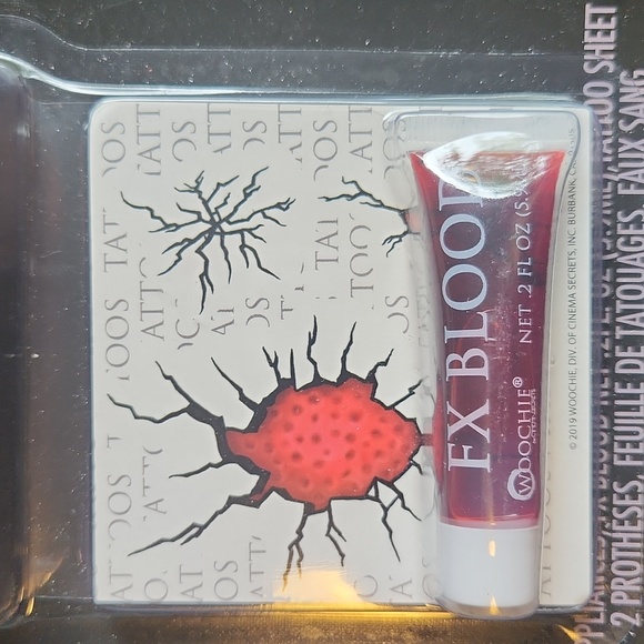 3D FX kit ☆ Buttons ☆ FX Blood ☆ no glue needed ☆ Brand New in pkg ☆ Halloween - Picture 4 of 13